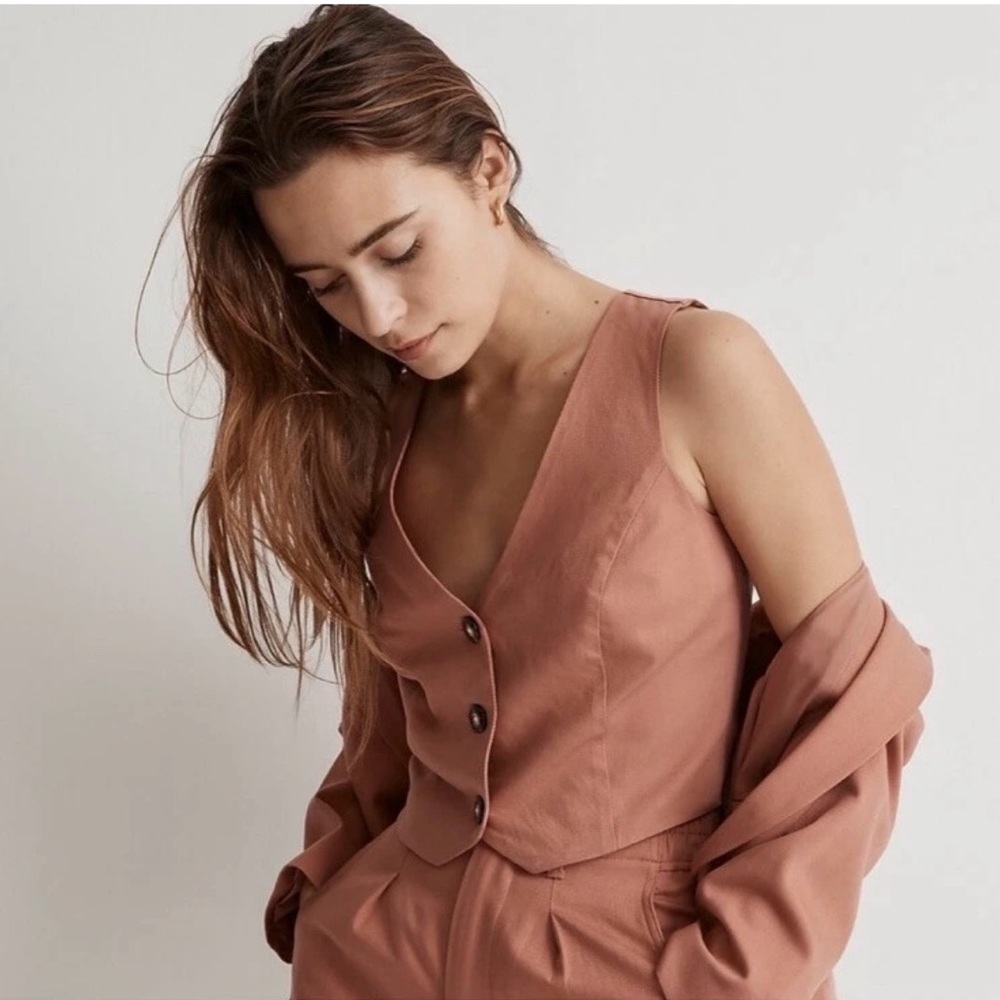 Madewell Rose Button-Front Vest